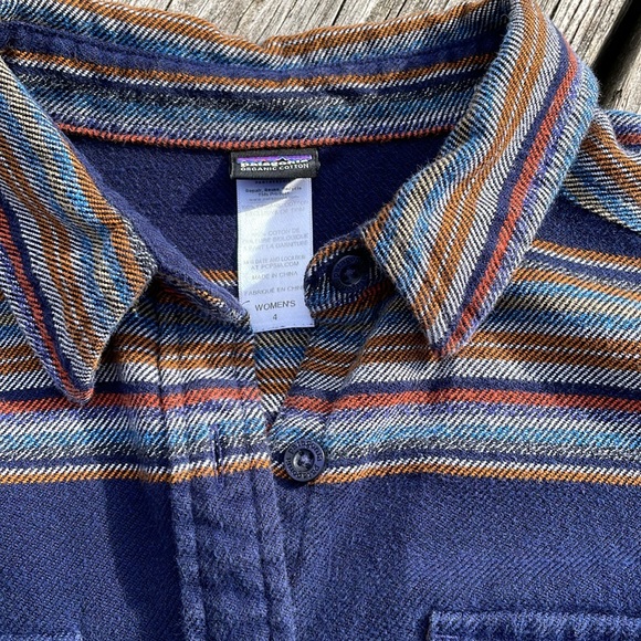 Patagonia Fjord Flannel - Picture 2 of 3